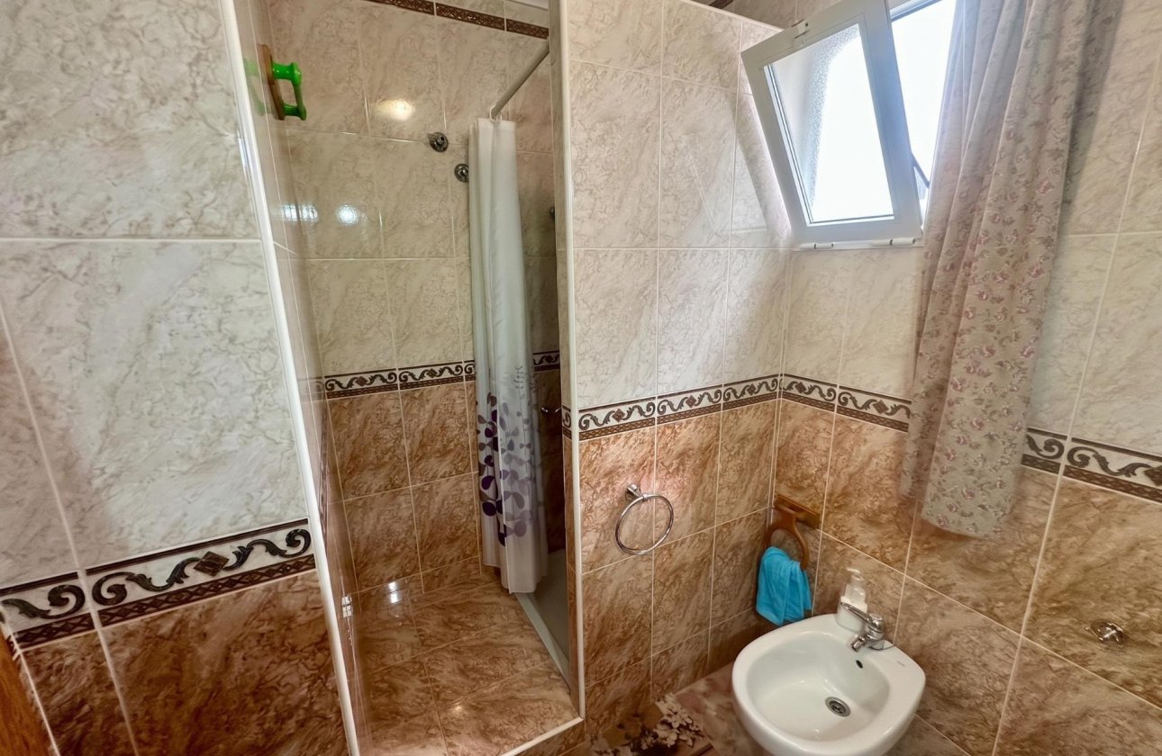 Reventa - Apartamento / piso - Torrevieja - La Mata pueblo