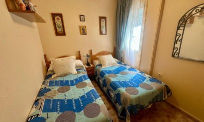 Reventa - Apartamento / piso - Torrevieja - La Mata pueblo