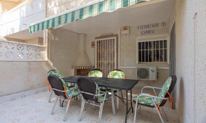 Resale - Bungalow - Torrevieja - Playa de los Naufragos