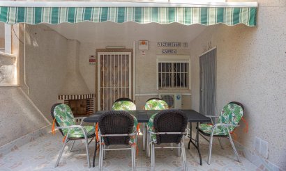 Resale - Bungalow - Torrevieja - Playa de los Naufragos