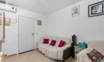 Resale - Bungalow - Torrevieja - Playa de los Naufragos