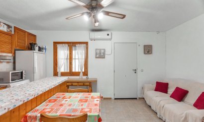 Resale - Bungalow - Torrevieja - Playa de los Naufragos