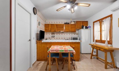 Resale - Bungalow - Torrevieja - Playa de los Naufragos