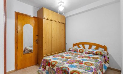Resale - Bungalow - Torrevieja - Playa de los Naufragos
