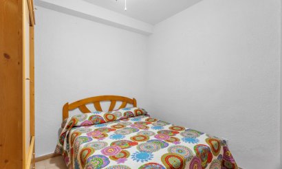 Resale - Bungalow - Torrevieja - Playa de los Naufragos