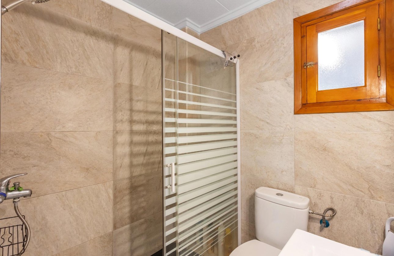 Resale - Bungalow - Torrevieja - Playa de los Naufragos