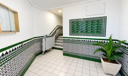 Revente - Appartement - Torrevieja - Torre del moro