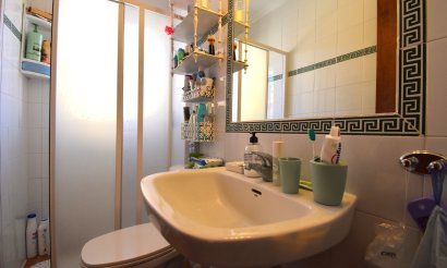 Resale - Villa / Semi detached - Orihuela Costa - La Zenia