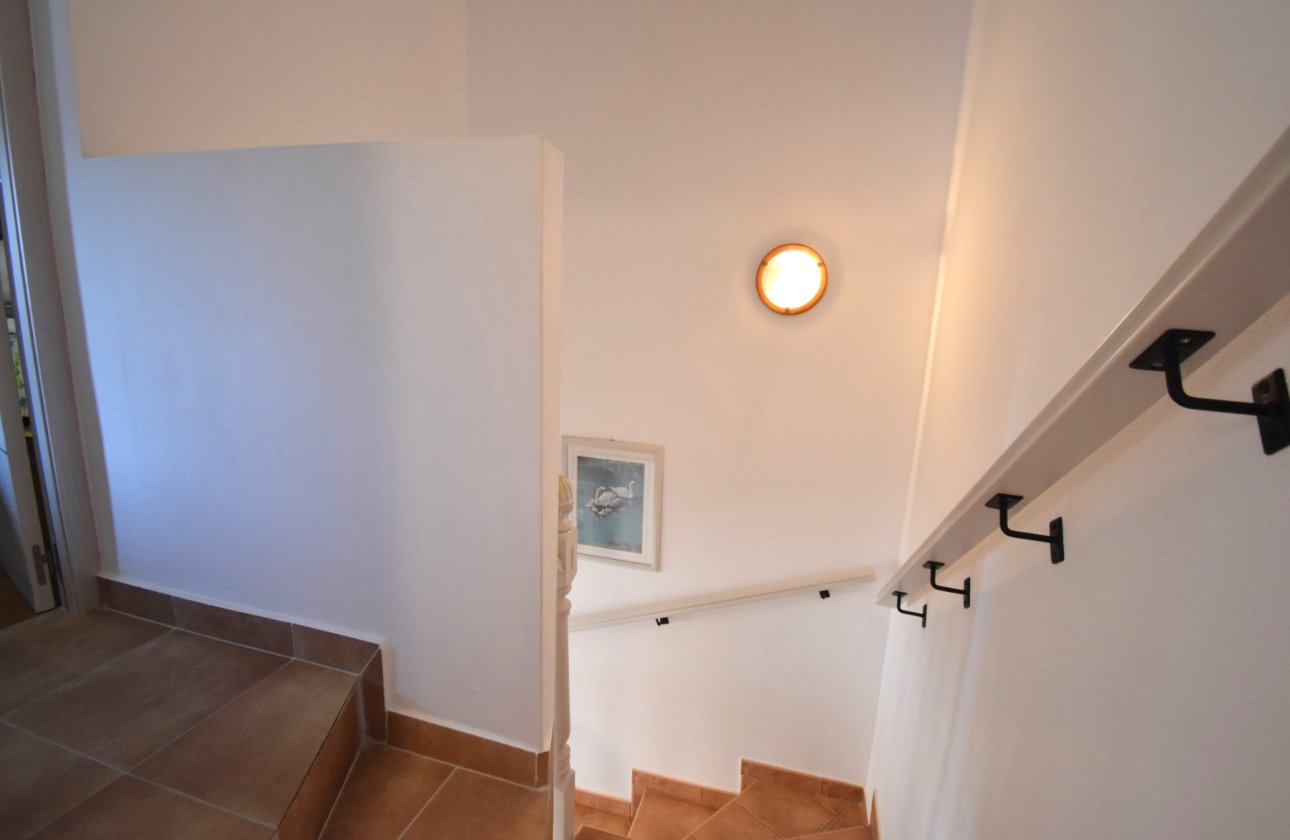 Resale - Villa / Semi detached - Orihuela Costa - La Zenia