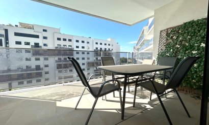 Resale - Apartment / flat - Dehesa de Campoamor - Campoamor