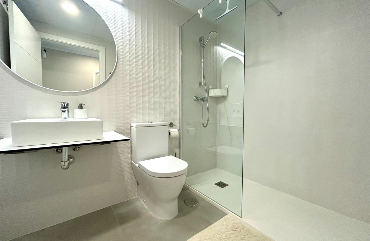 Resale - Apartment / flat - Dehesa de Campoamor - Campoamor