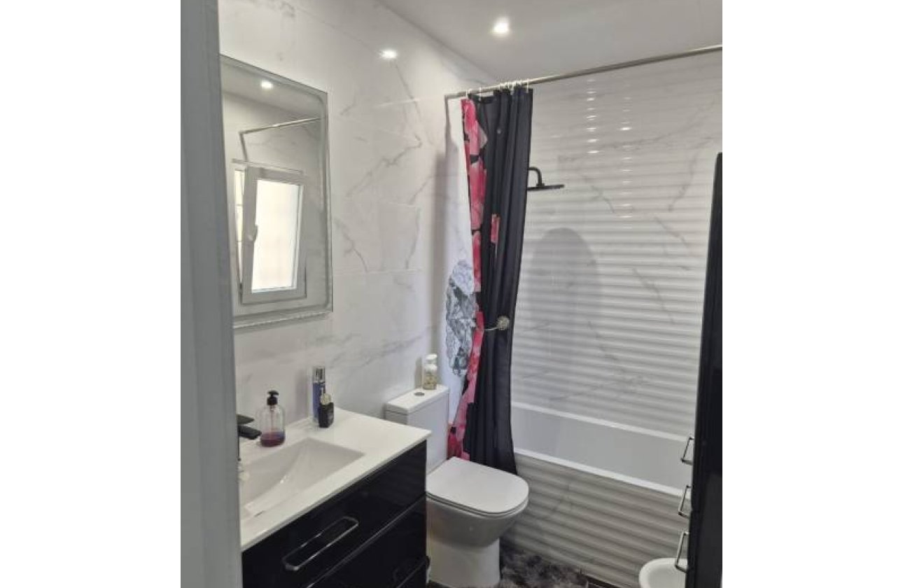 Resale - Townhouse - Los Urrutias - Center