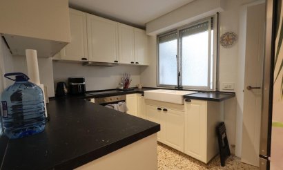 Resale - Apartment / flat - Torrevieja - torrevieja