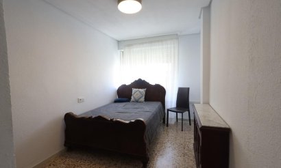 Resale - Apartment / flat - Torrevieja - torrevieja