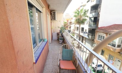 Resale - Apartment / flat - Torrevieja - torrevieja