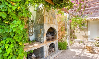 Resale - Villa - Orihuela Costa - Villamartin