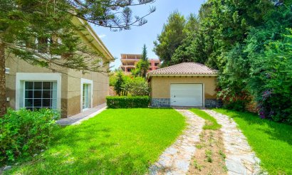 Resale - Villa - Orihuela Costa - Villamartin