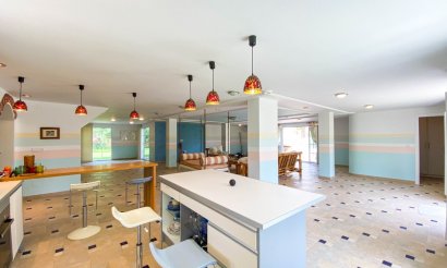 Resale - Villa - Orihuela Costa - Villamartin