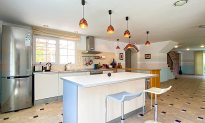 Resale - Villa - Orihuela Costa - Villamartin