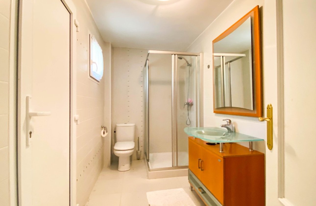 Resale - Villa - Orihuela Costa - Villamartin