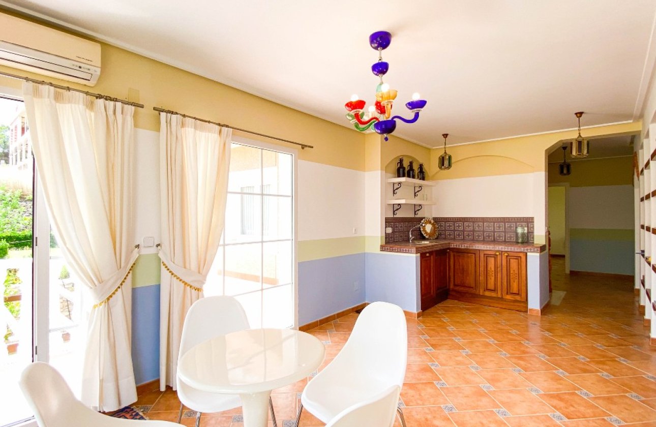 Resale - Villa - Orihuela Costa - Villamartin