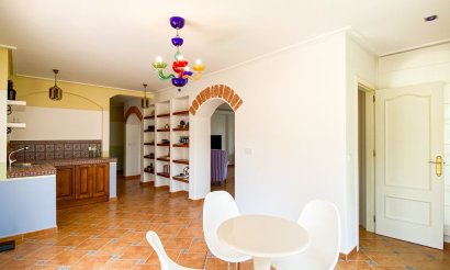 Resale - Villa - Orihuela Costa - Villamartin