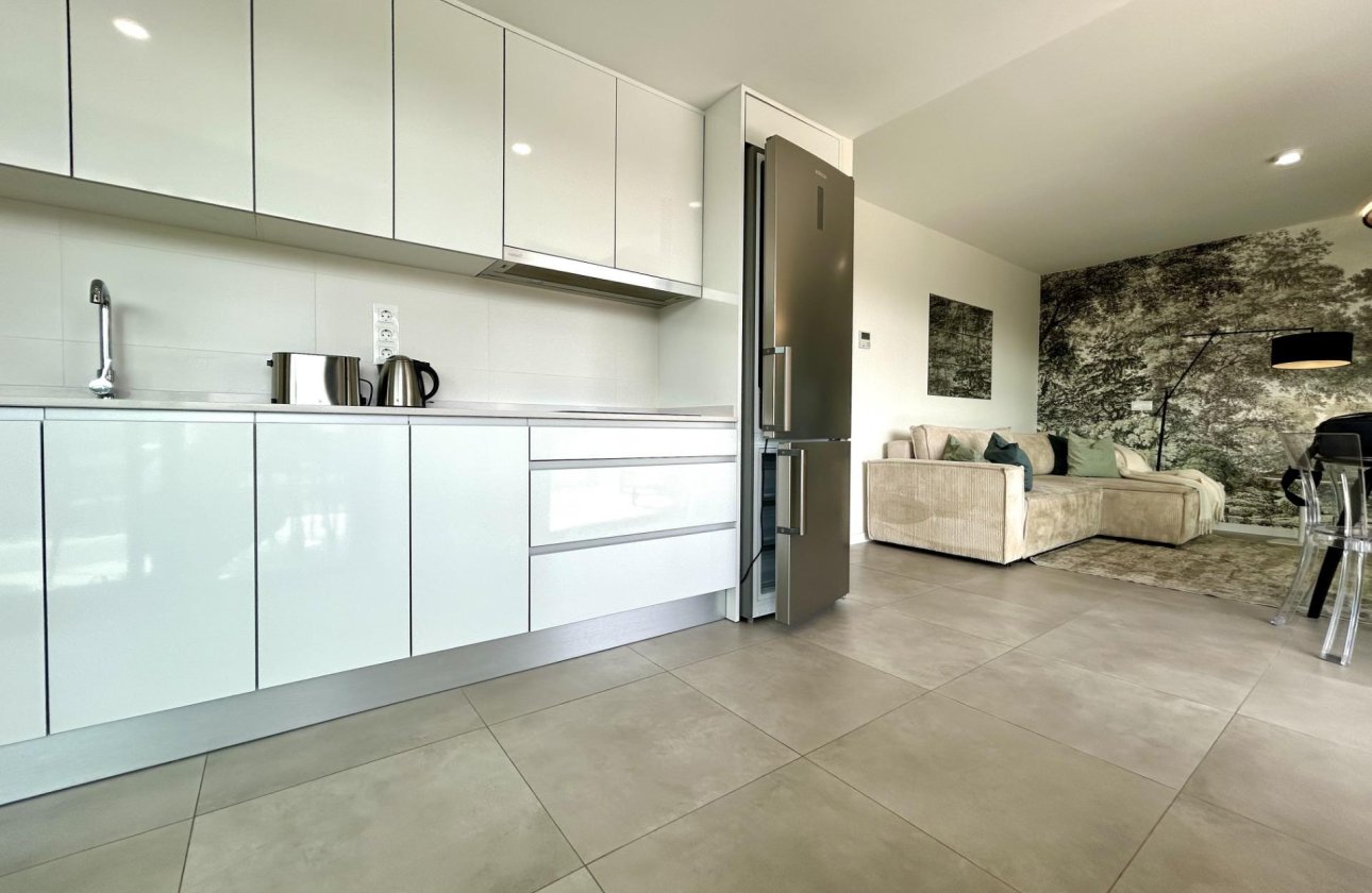 Resale - Apartment / flat - Dehesa de Campoamor - Campoamor