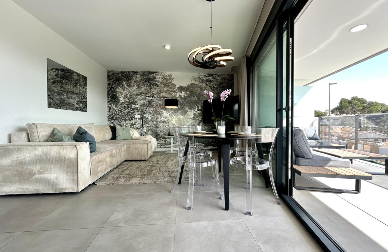 Resale - Apartment / flat - Dehesa de Campoamor - Campoamor