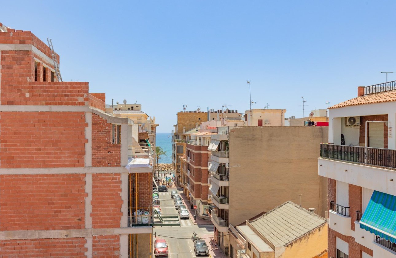 Resale - Apartment / flat - Torrevieja - Playa del cura