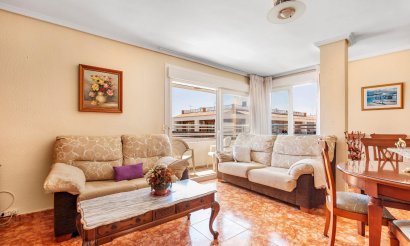 Resale - Apartment / flat - Torrevieja - Playa del cura