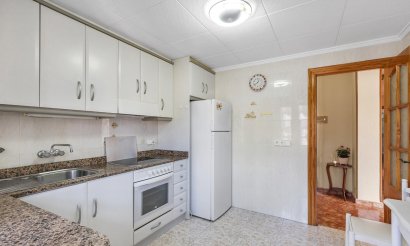 Resale - Apartment / flat - Torrevieja - Playa del cura
