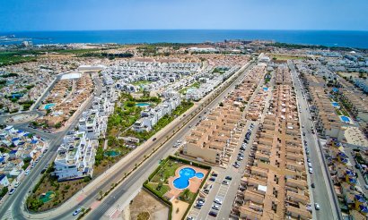 Resale - Apartment / flat - Punta Prima