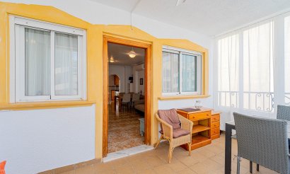 Resale - Apartment / flat - Punta Prima