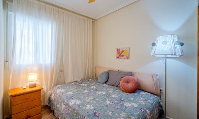 Resale - Apartment / flat - Punta Prima