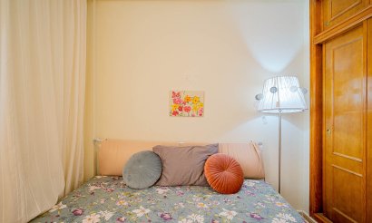 Resale - Apartment / flat - Punta Prima