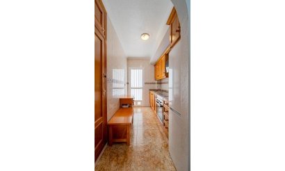 Resale - Apartment / flat - Punta Prima