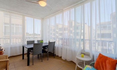 Resale - Apartment / flat - Punta Prima