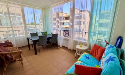 Resale - Apartment / flat - Punta Prima