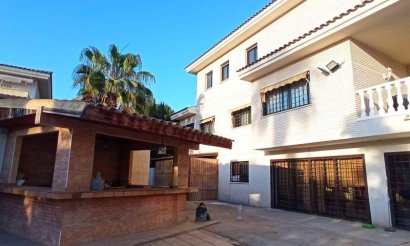Resale - Villa - Benidorm - Poniente