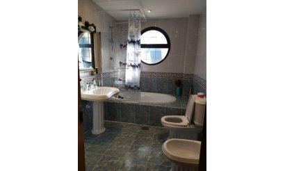 Resale - Villa - Benidorm - Poniente