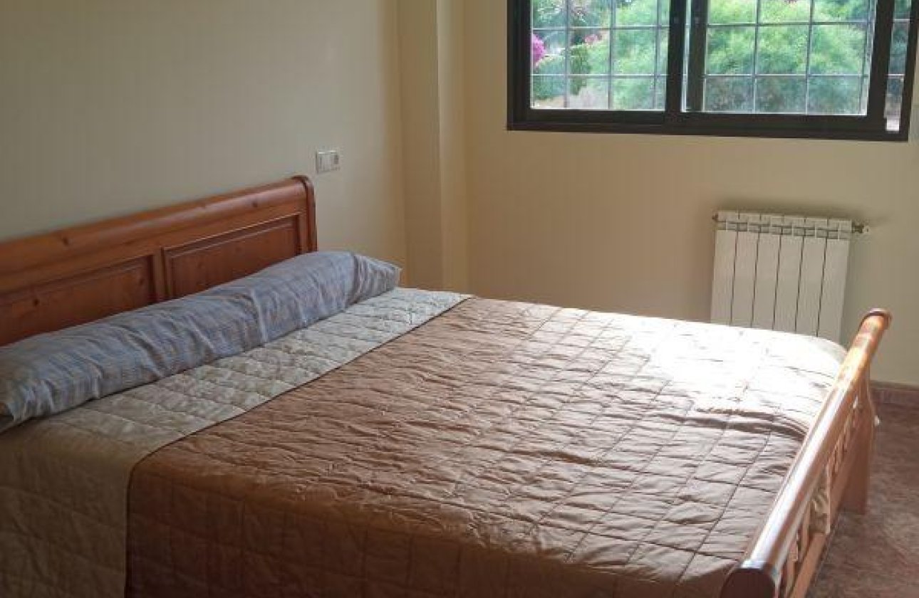 Resale - Villa - Benidorm - Poniente