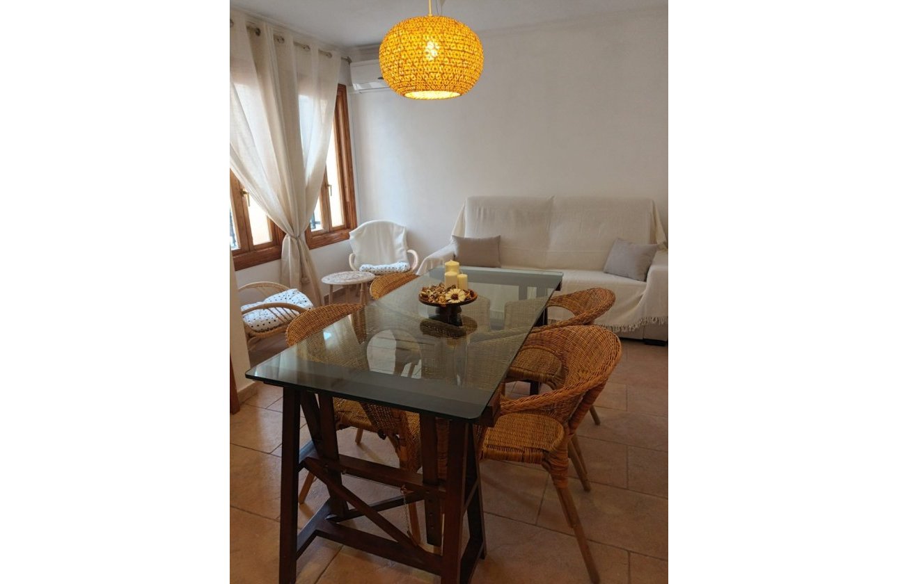 Resale - Apartment / flat - Altea - Pueblo