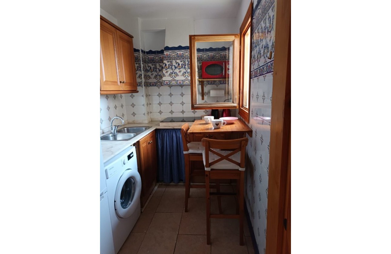 Resale - Apartment / flat - Altea - Pueblo