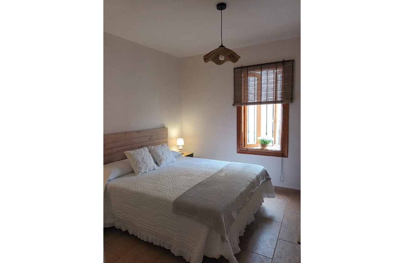 Resale - Apartment / flat - Altea - Pueblo