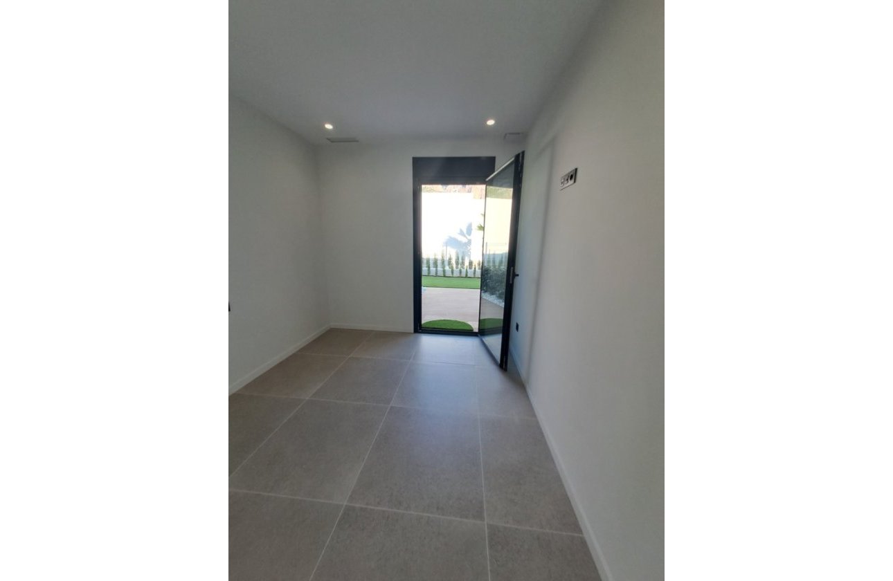 Resale - Villa - Polop - Urbanizaciones