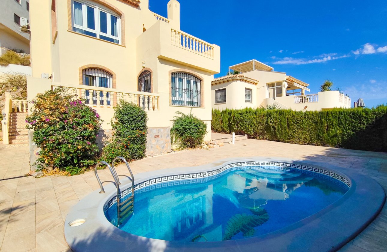 Resale - Villa - Orihuela Costa - Villamartin