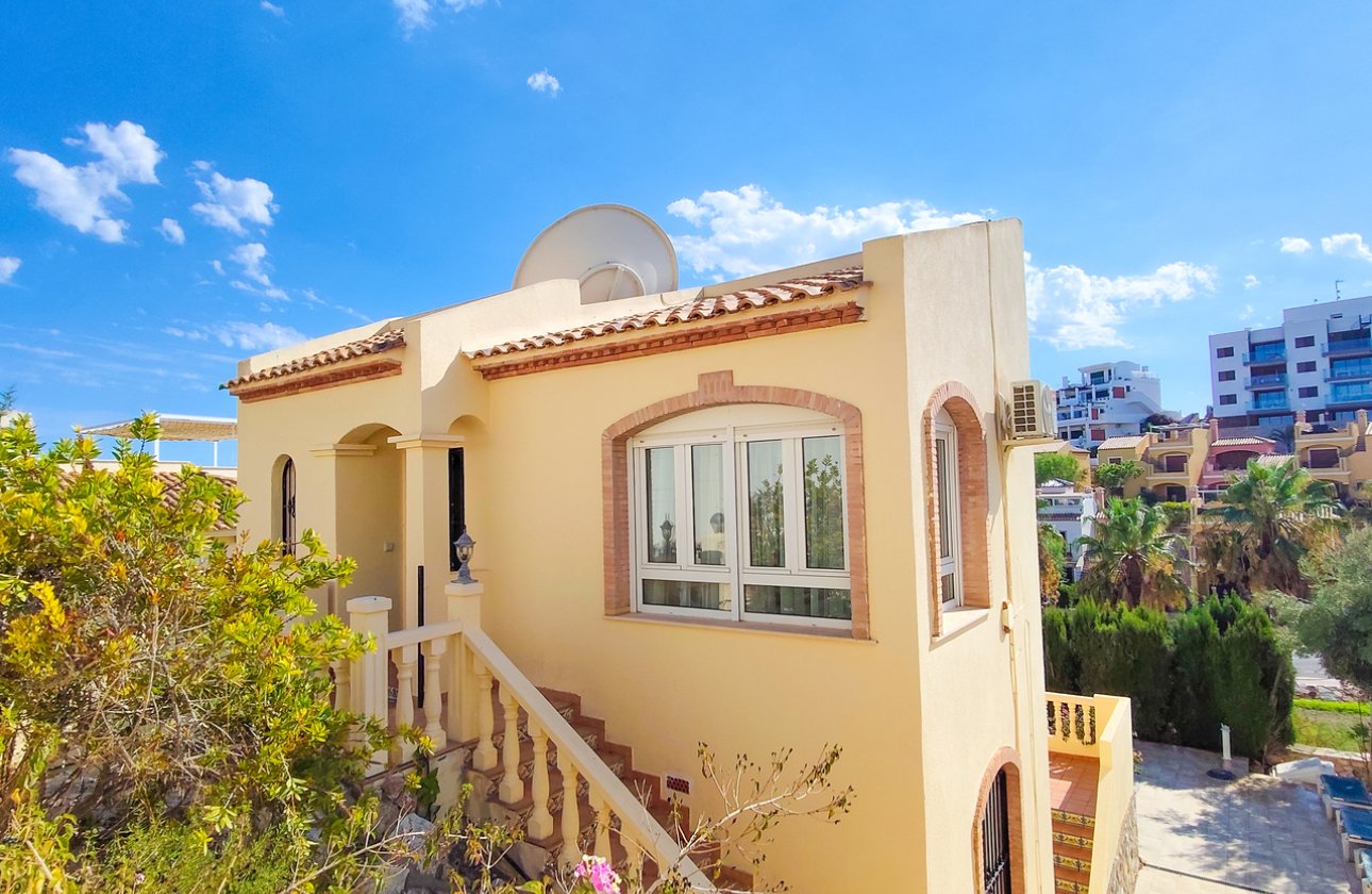 Resale - Villa - Orihuela Costa - Villamartin
