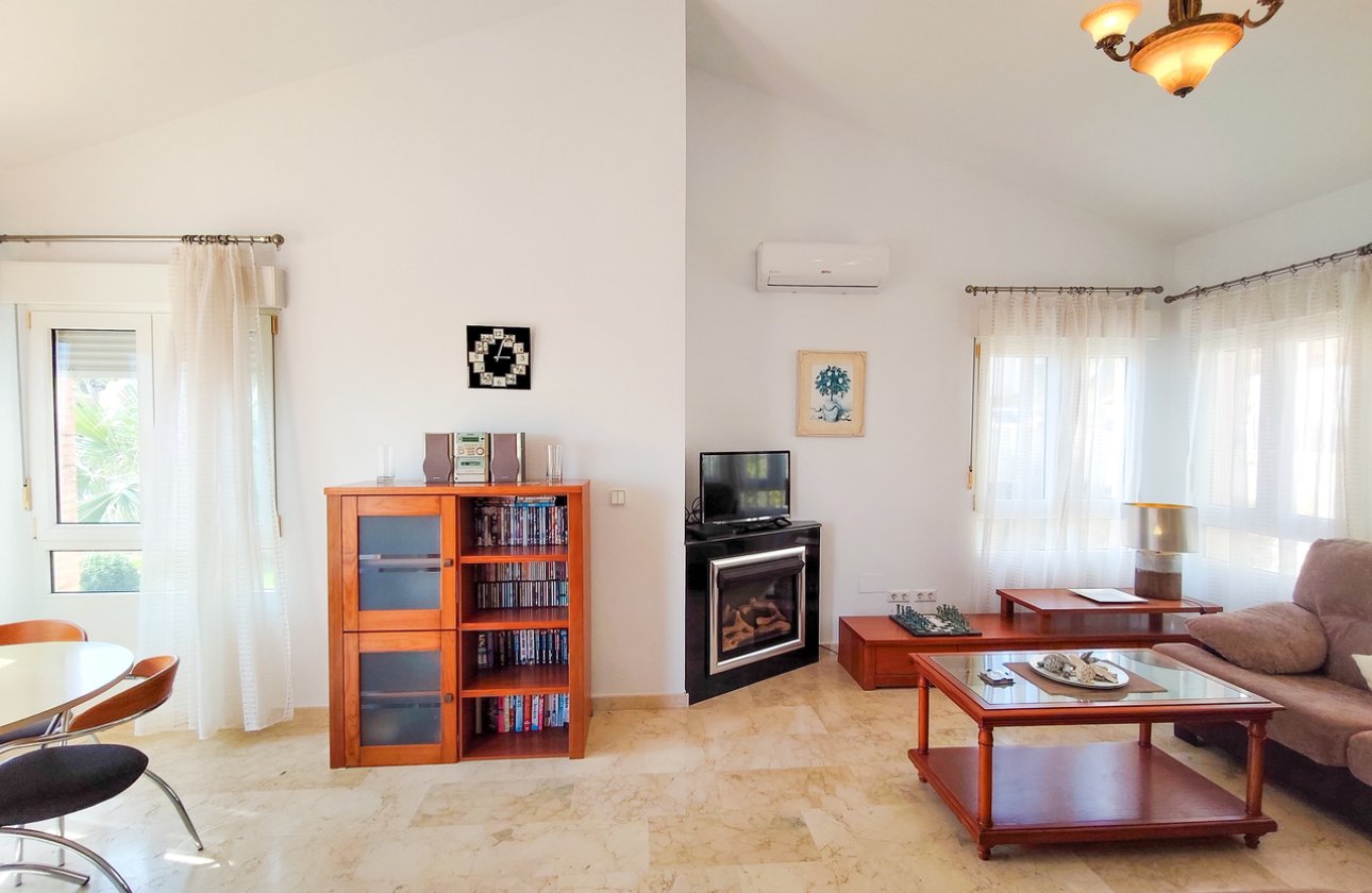 Resale - Villa - Orihuela Costa - Villamartin