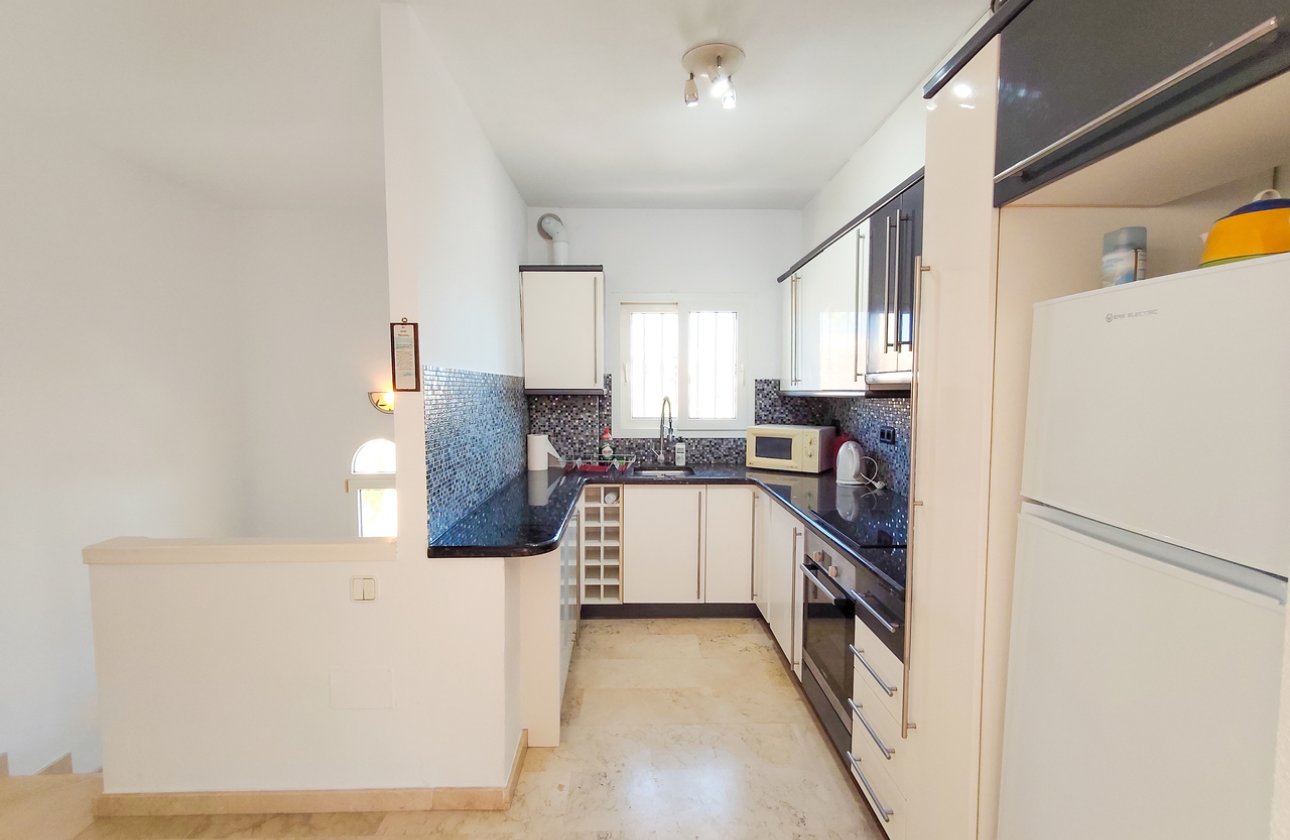 Resale - Villa - Orihuela Costa - Villamartin