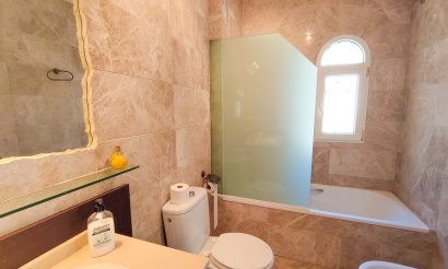 Resale - Villa - Orihuela Costa - Villamartin